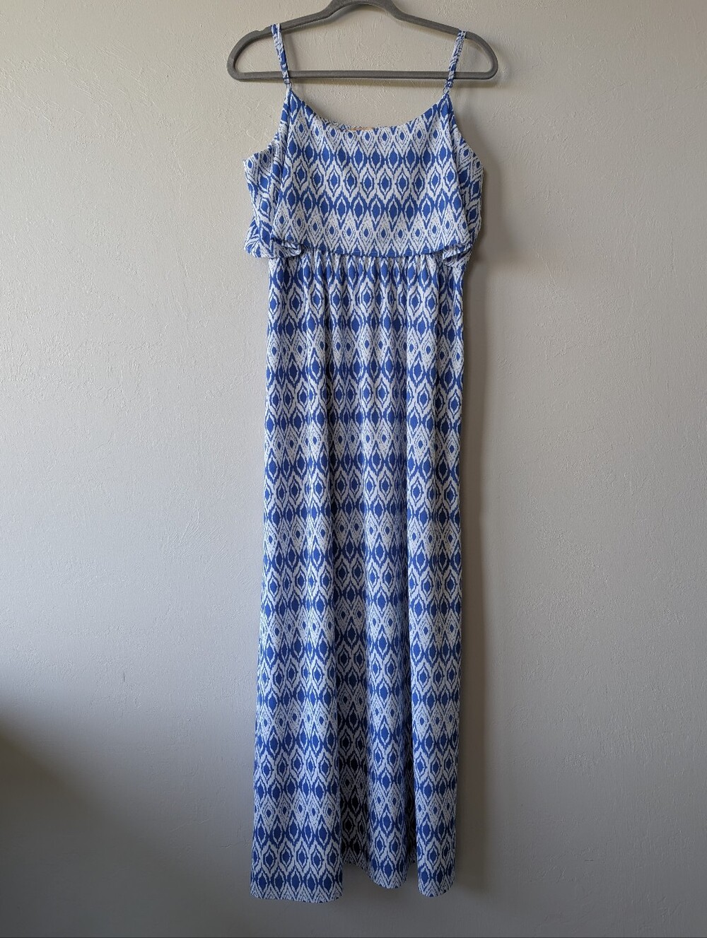 Takara Blue & White Patterned Maxi Dress Spaghetti Adjustable Strap Size L